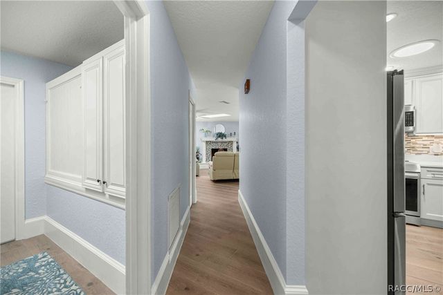 12014 W Dolphin Court, Homosassa, FL 34448