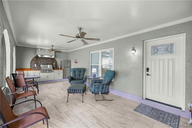12014 W Dolphin Court, Homosassa, FL 34448