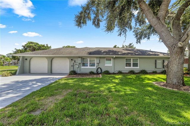 12014 W Dolphin Court, Homosassa, FL 34448