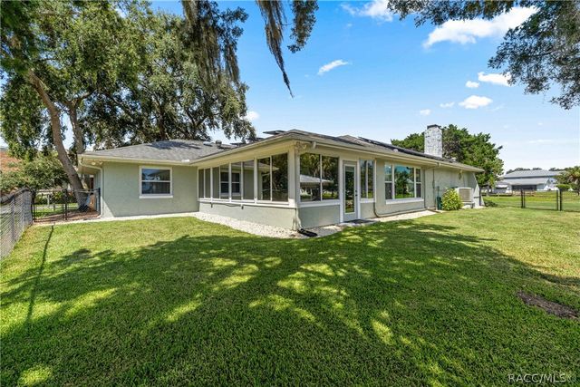 12014 W Dolphin Court, Homosassa, FL 34448
