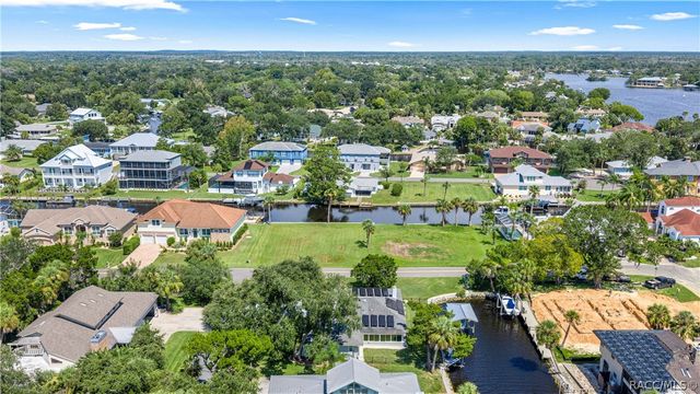 12014 W Dolphin Court, Homosassa, FL 34448