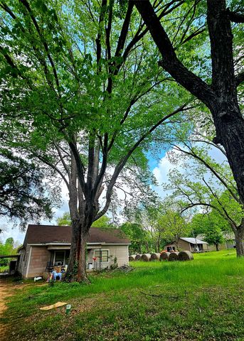 200 Jay Street, Trinidad, TX 75163