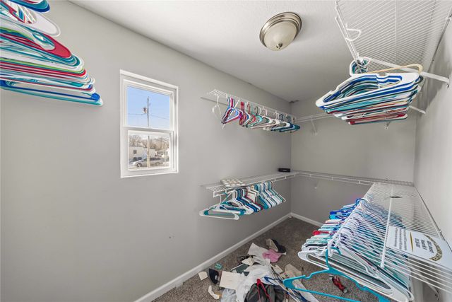 2406 Logan Avenue, Des Moines, IA 50317