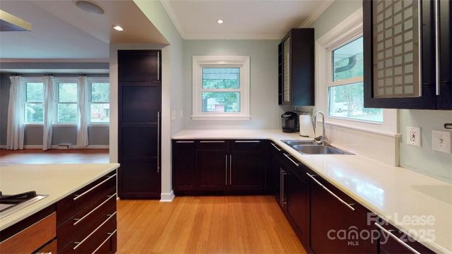 419 Webster Place, Charlotte, NC 28209