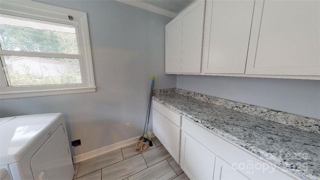 419 Webster Place, Charlotte, NC 28209