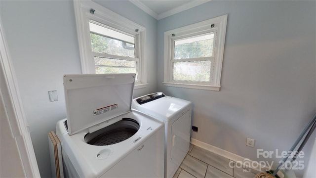 419 Webster Place, Charlotte, NC 28209