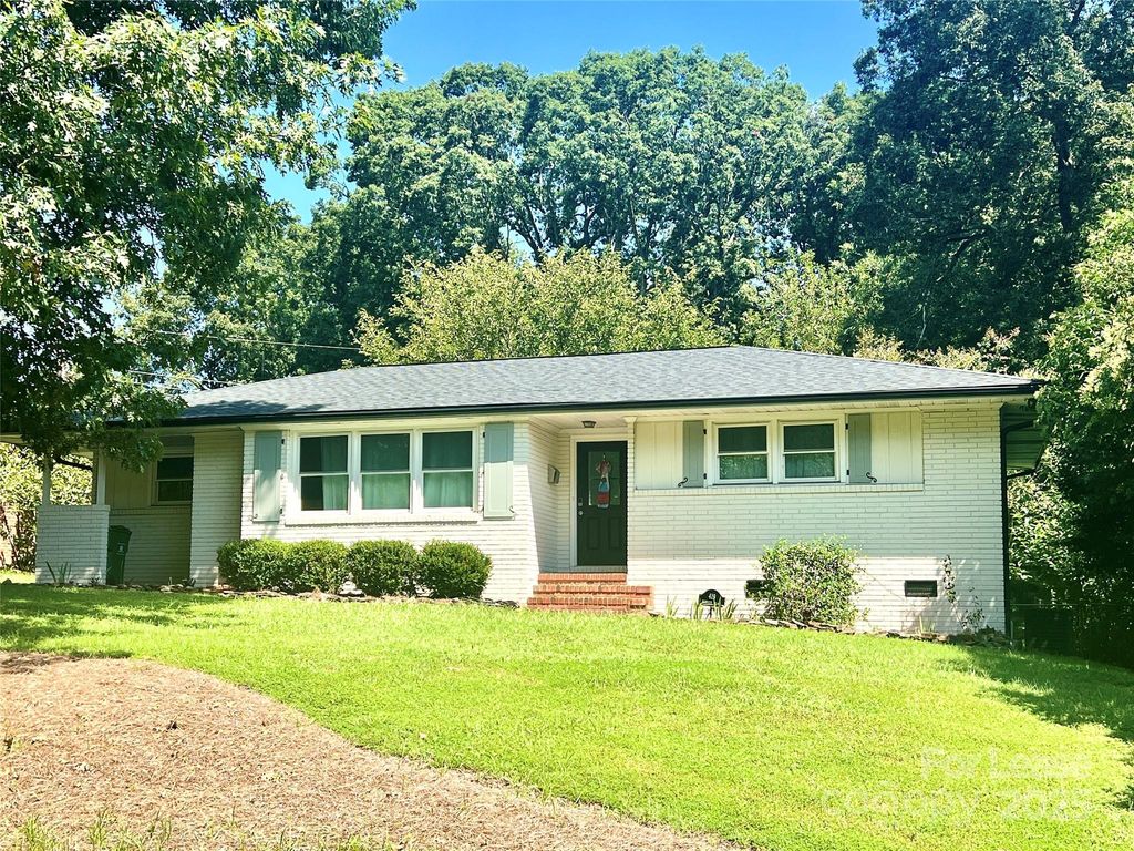 419 Webster Place, Charlotte, NC 28209