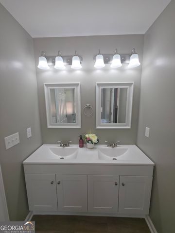 255 Hanover Drive, Bogart, GA 30622