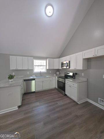 255 Hanover Drive, Bogart, GA 30622