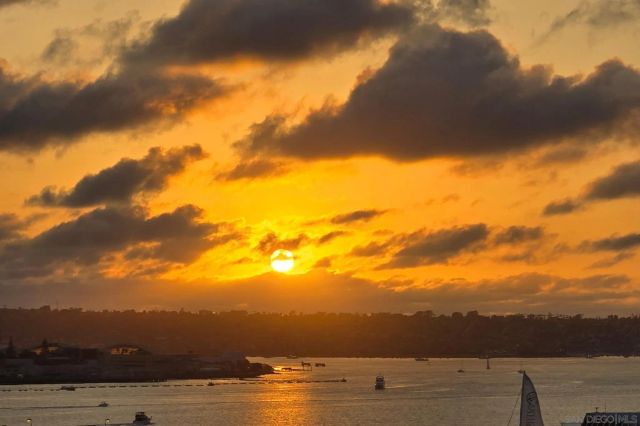 700 W E Street 1001, San Diego, CA 92101