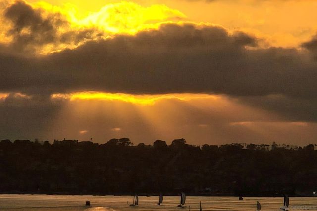 700 W E Street 1001, San Diego, CA 92101