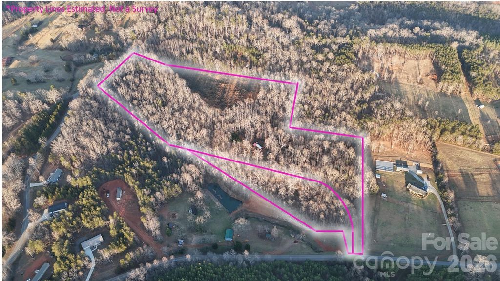 999 Bill Collins Road, Columbus, NC 28722