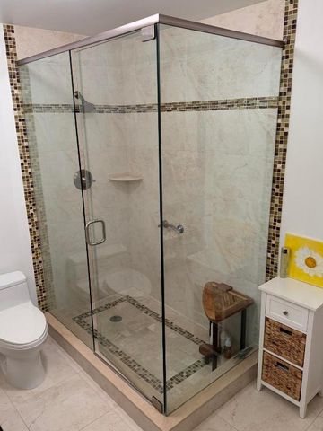 1206 S Lake Drive 301, Lantana, FL 33462