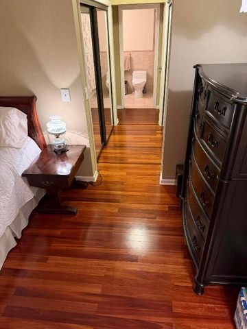 1206 S Lake Drive 301, Lantana, FL 33462