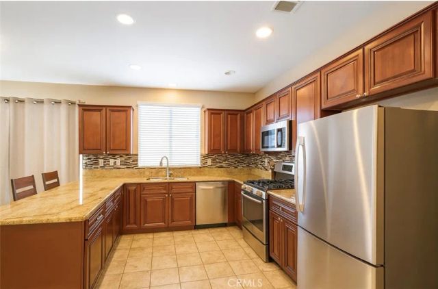 13674 Buena Vista, Hesperia, CA 92344