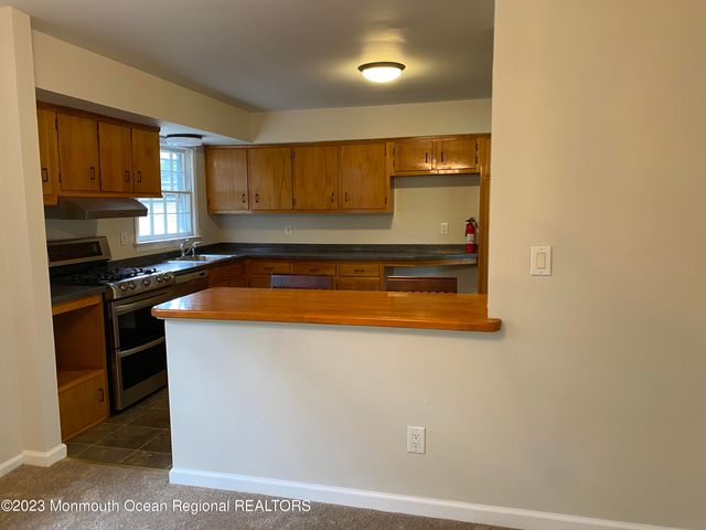 515 Newman Springs Road, Lincroft, NJ 07738