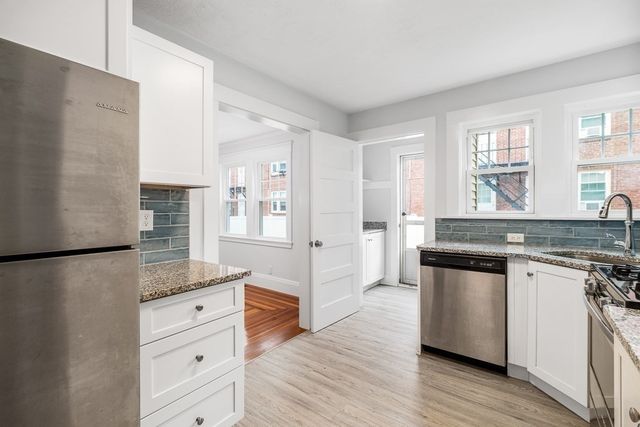 37 Richardson Ave 37A, Wakefield, MA 01880