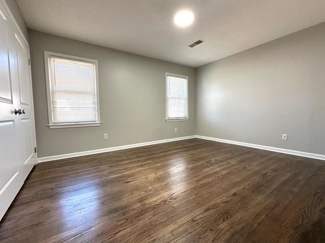 3629 HUCKLEBERRY ST, Memphis, TN 38116