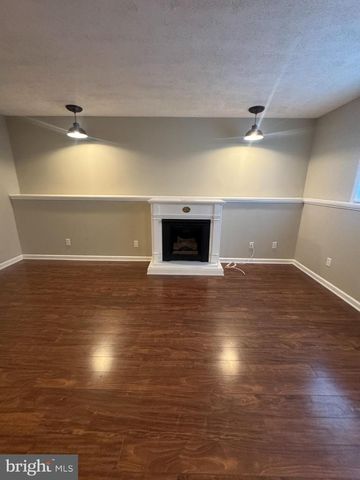 74 CLARION DR, Fredericksburg, VA 22405
