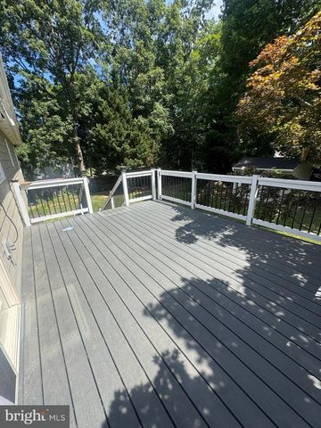 74 CLARION DR, Fredericksburg, VA 22405