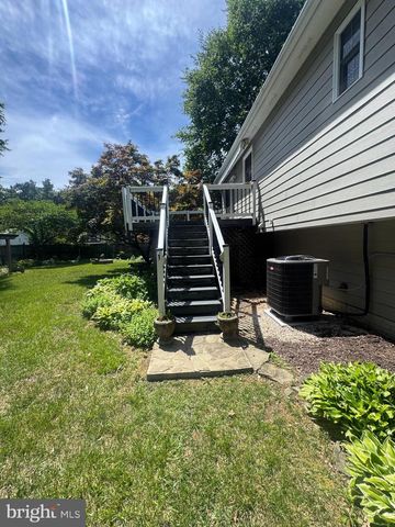 74 CLARION DR, Fredericksburg, VA 22405