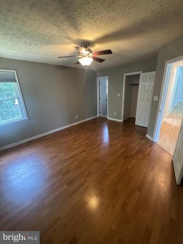 74 CLARION DR, Fredericksburg, VA 22405