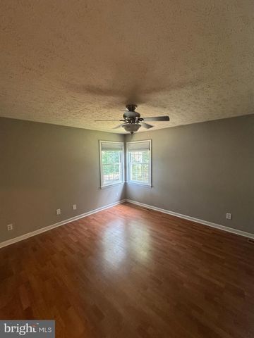 74 CLARION DR, Fredericksburg, VA 22405