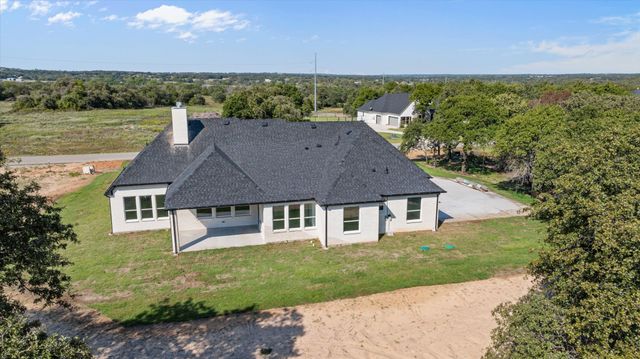 2057 Glenhollow Drive, Weatherford, TX 76088