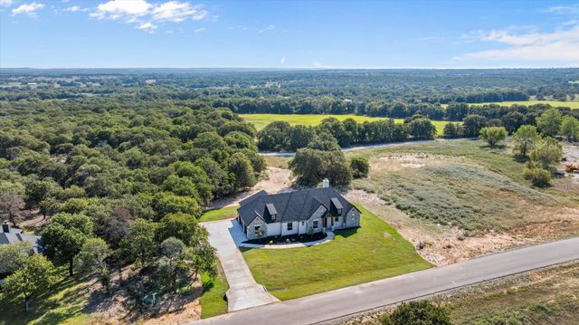 2057 Glenhollow Drive, Weatherford, TX 76088