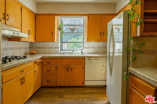 12036 Sylvester Street, Los Angeles, CA 90066