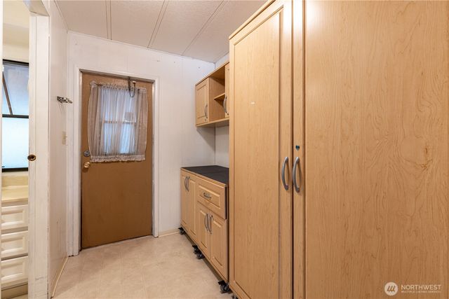 2201 E Island Lake Drive, Shelton, WA 98584