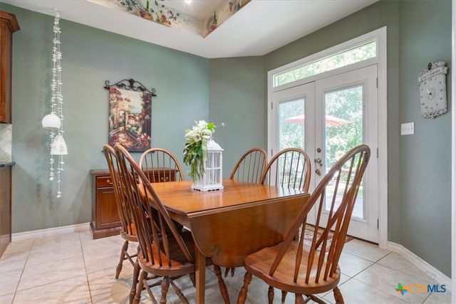 200 Carriage House Road, Salado, TX 76571