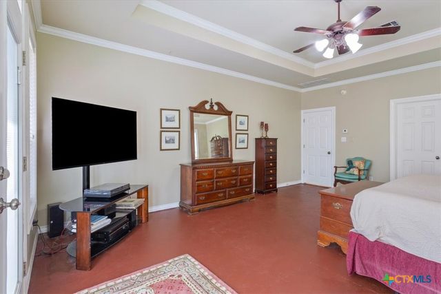 200 Carriage House Road, Salado, TX 76571