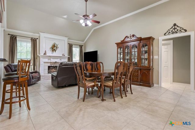 200 Carriage House Road, Salado, TX 76571