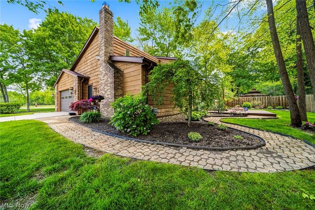 10108 Fair Road, Strongsville, OH 44149
