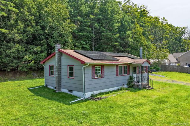 174 Taras Shevchenko Road, Glen Spey, NY 12737