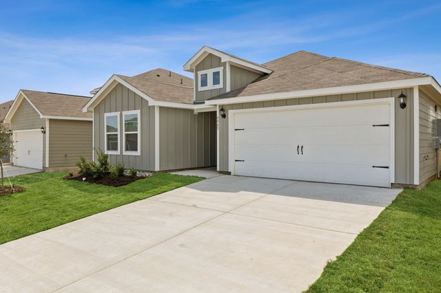 9945 Fighting Falcon Way, Fort Worth, TX 76131