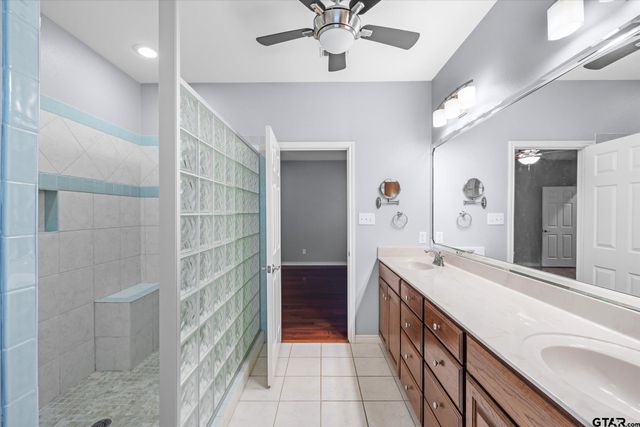 145 Pine Bark Glen, Holly Lake Ranch, TX 75765