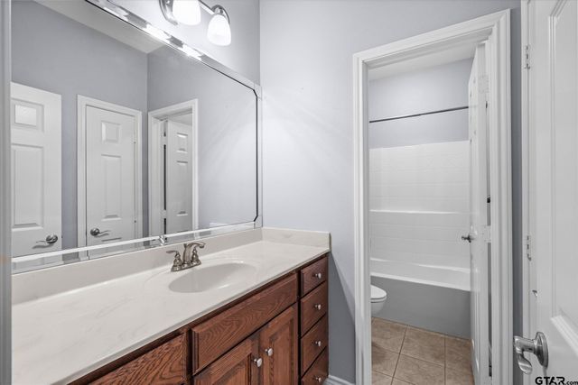 145 Pine Bark Glen, Holly Lake Ranch, TX 75765