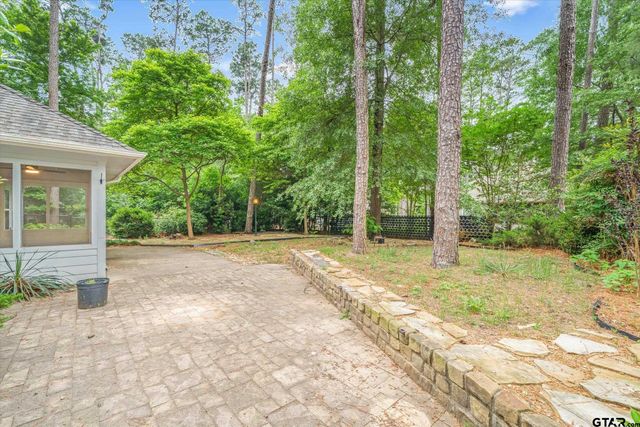145 Pine Bark Glen, Holly Lake Ranch, TX 75765