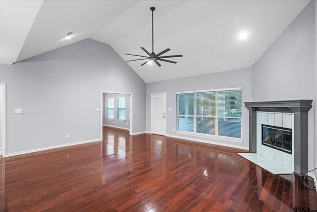 145 Pine Bark Glen, Holly Lake Ranch, TX 75765