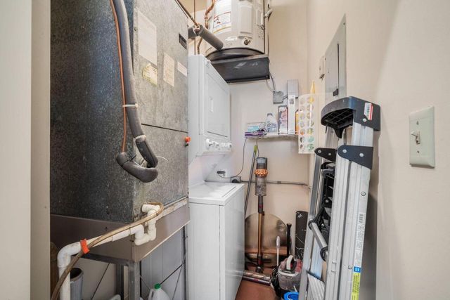234 N Broadway #402, Milwaukee, WI 53202