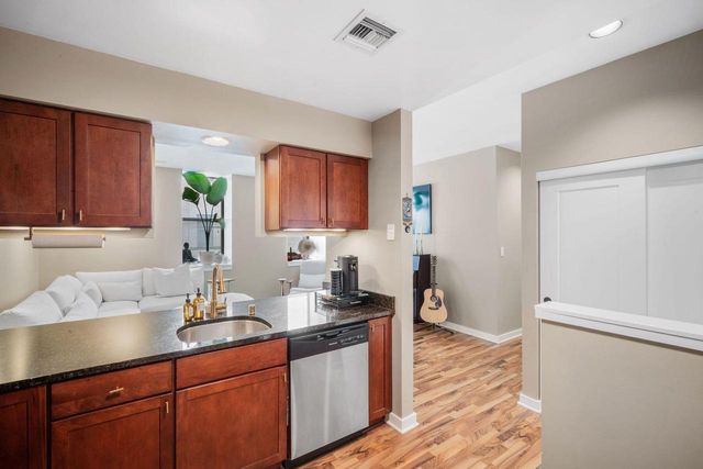 234 N Broadway #402, Milwaukee, WI 53202