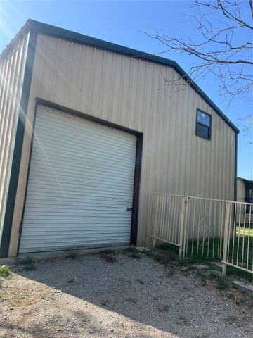 3370 Surfside Drive, May, TX 76857