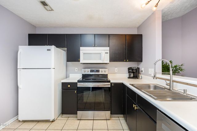 352 Bubble Creek Court 10, Fayetteville, NC 28311