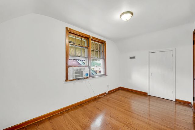 822 174th Street, Hammond, IN 46324