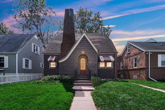 822 174th Street, Hammond, IN 46324