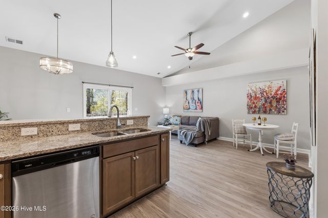 155 Lincoln Place Circle, Leland, NC 28451