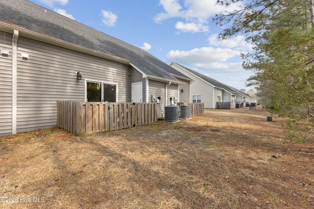 155 Lincoln Place Circle, Leland, NC 28451