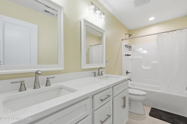 12614 Valley Pine Dr, Louisville, KY 40299